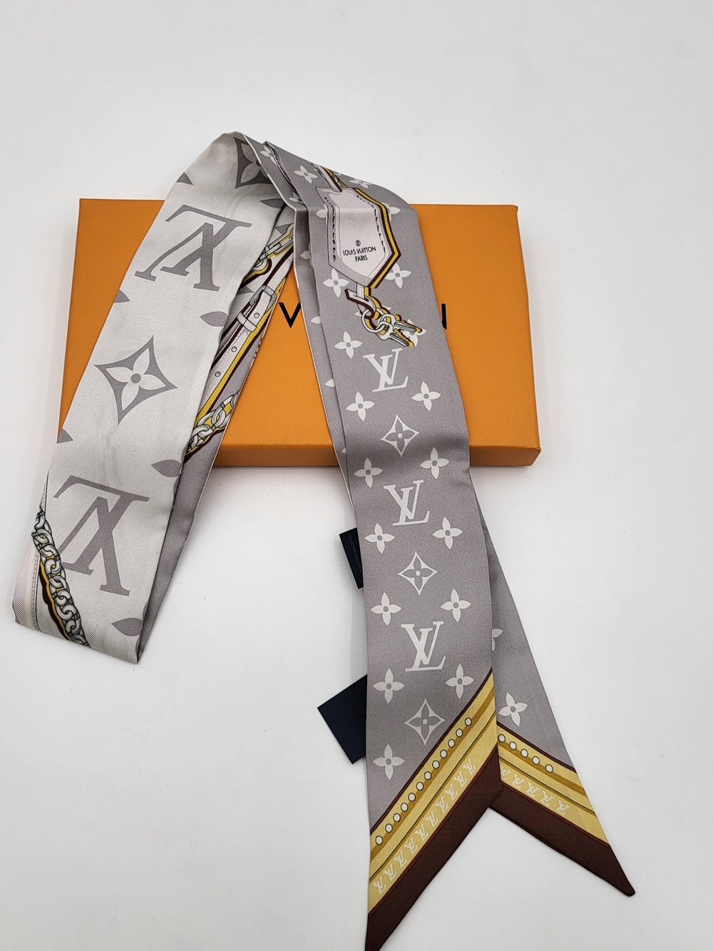 LOUIS VUITTON Silk Ultimate Monogram BB Bandeau Beige Clair..